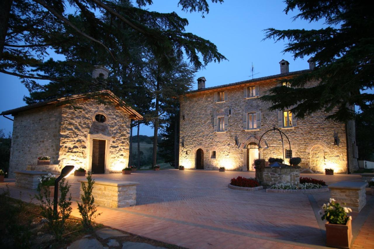 Tenuta Borgo San Michele Gubbio Zewnętrze zdjęcie